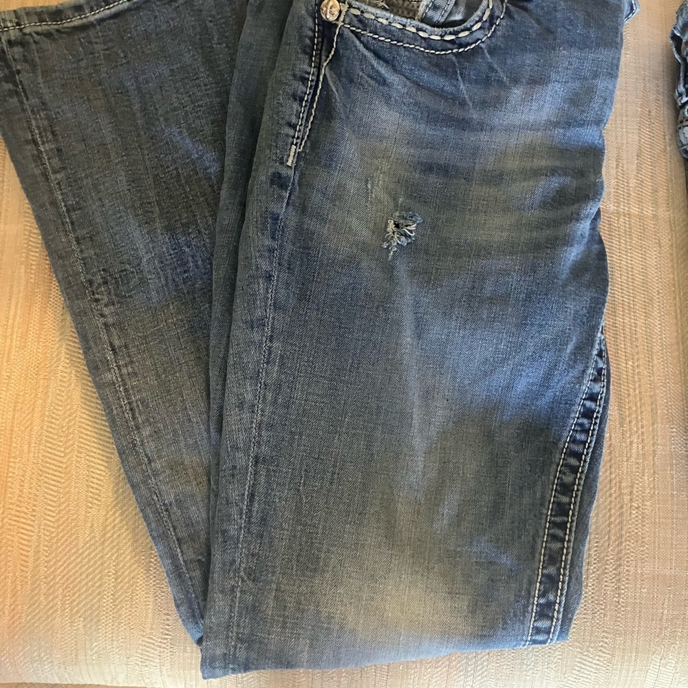 Size32 - Picture 2 of 8